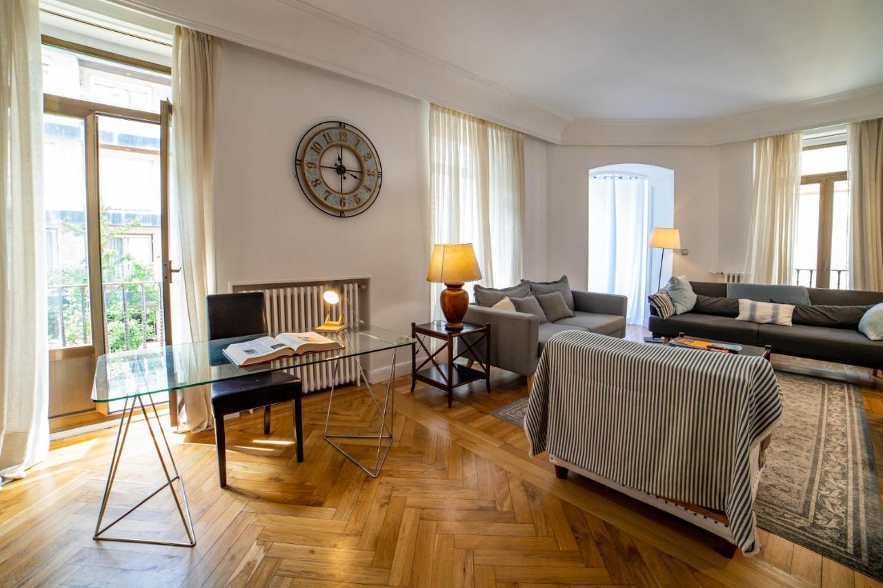 La Concha Cozy Balcony Apartment By Cisan Rentals San Sebastián Exteriér fotografie