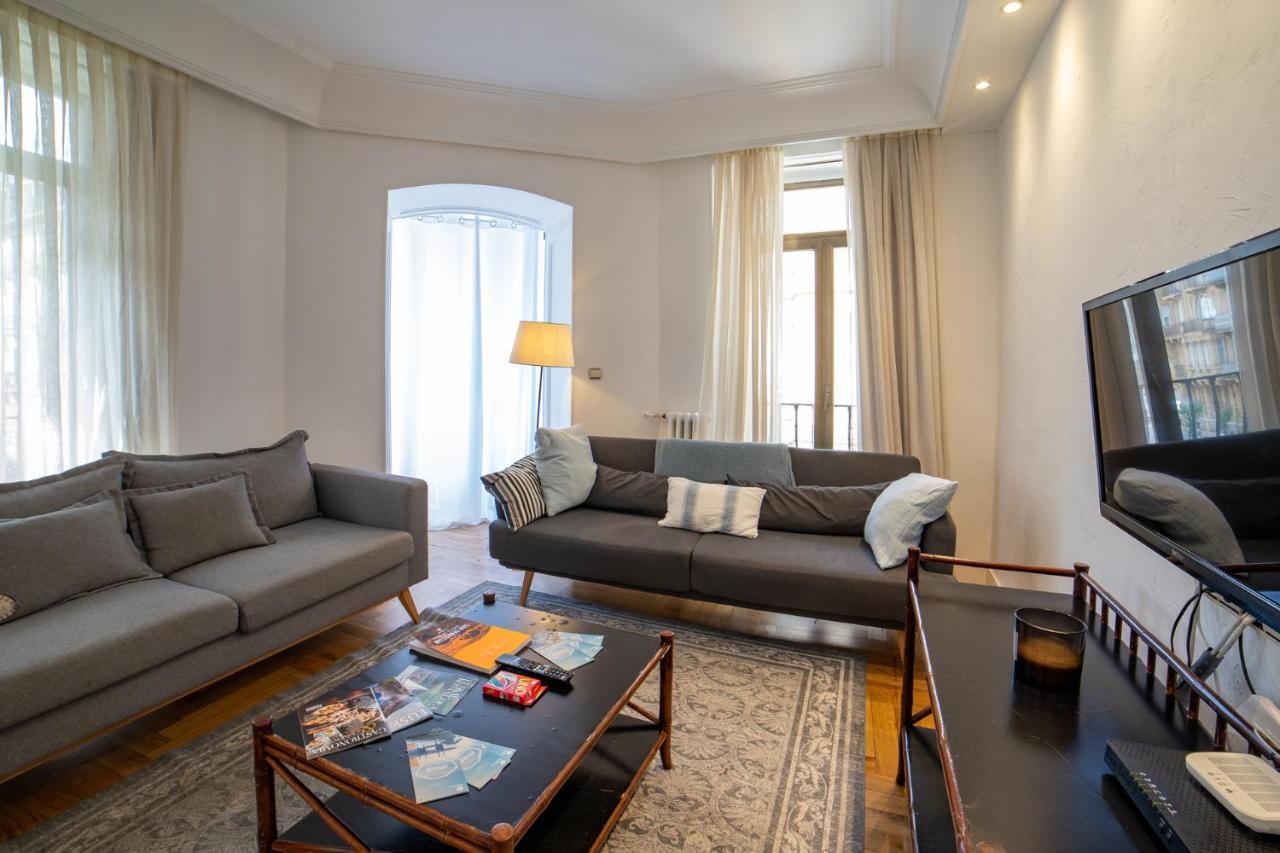 La Concha Cozy Balcony Apartment By Cisan Rentals San Sebastián Exteriér fotografie
